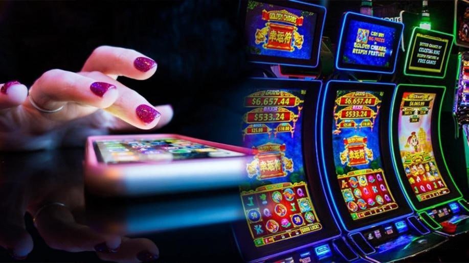 မြန်မာ ကစားသမားများ ဘောလုံးပွဲ Live Odds ကြည့်ရှုနေသောမြင်ကွင်း